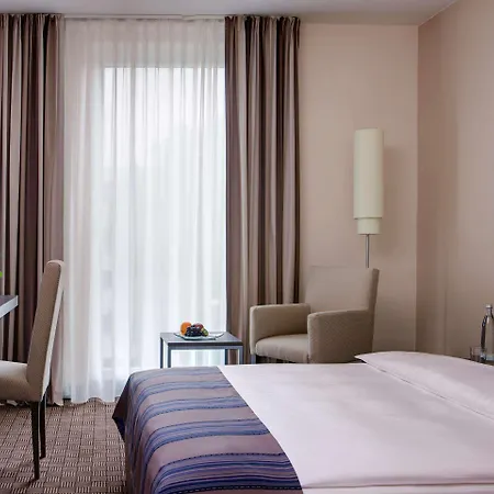 Hotel Intercityhotel 4*