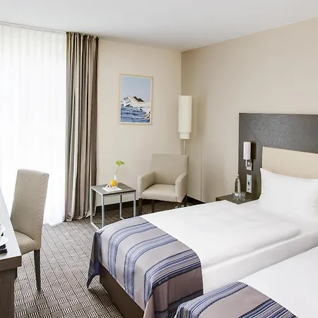 Intercityhotel Hotel 4*