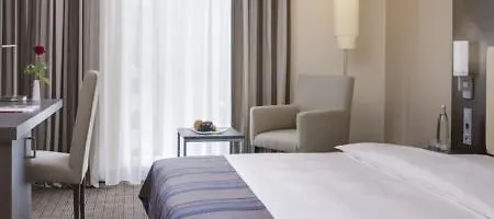 Hotel Intercityhotel 4*