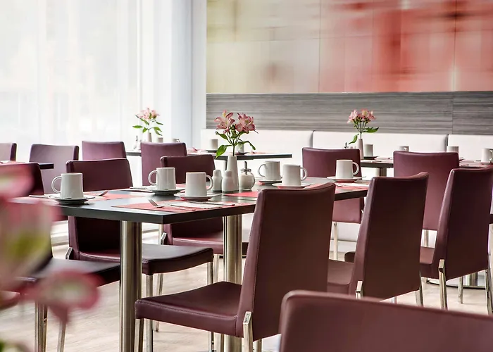 Intercityhotel Hotel 4*
