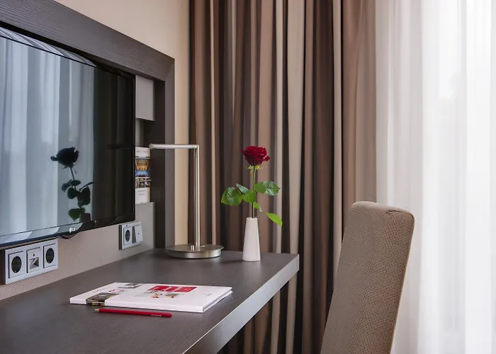 Intercityhotel 4*