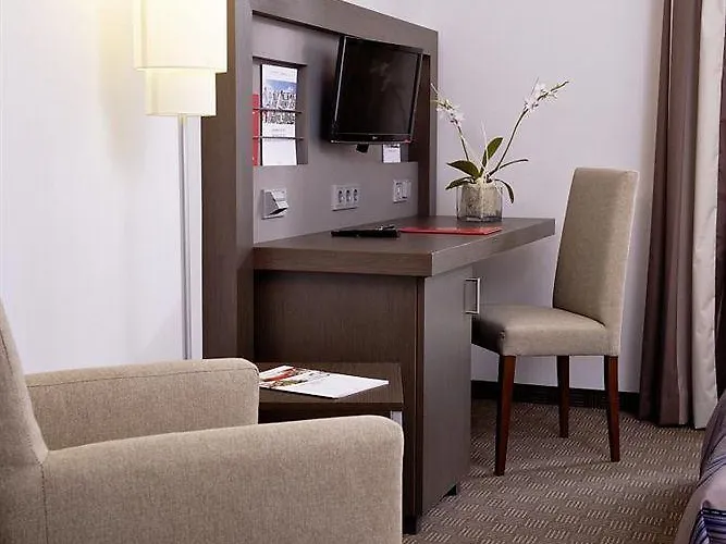 Intercityhotel Hotel 4*
