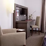 Intercityhotel Hotel 4*