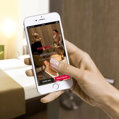 Intercityhotel 4* אינגולשטאט