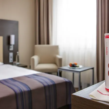 Intercityhotel Hotell 4*