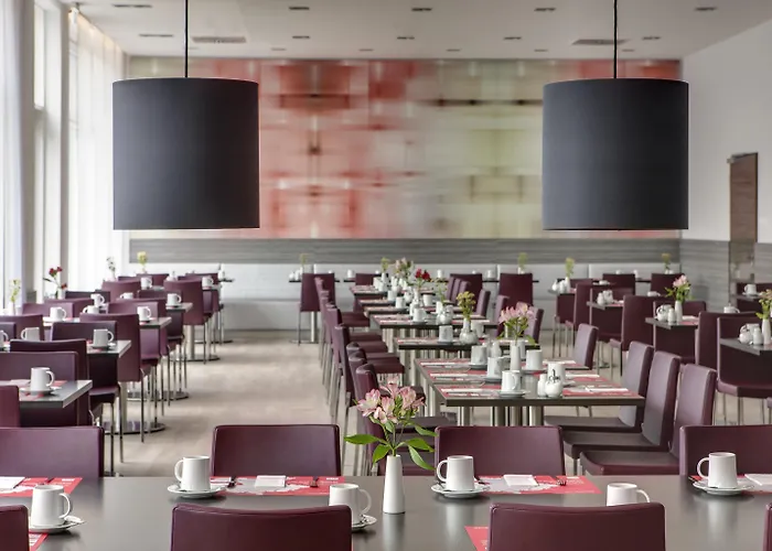 Intercityhotel 4*