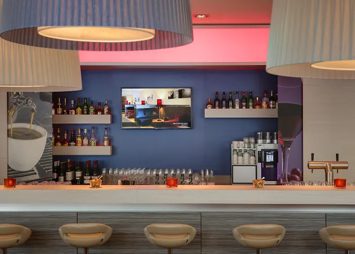Hotel Intercityhotel 4*